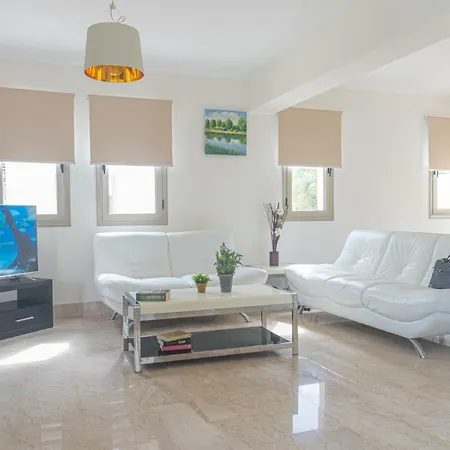 Villa Daphne -sandy Beach Polis Paphos
